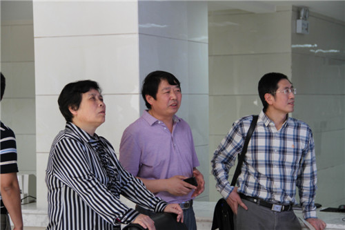原湖北省人大常委会副主任蒋大国来所视察