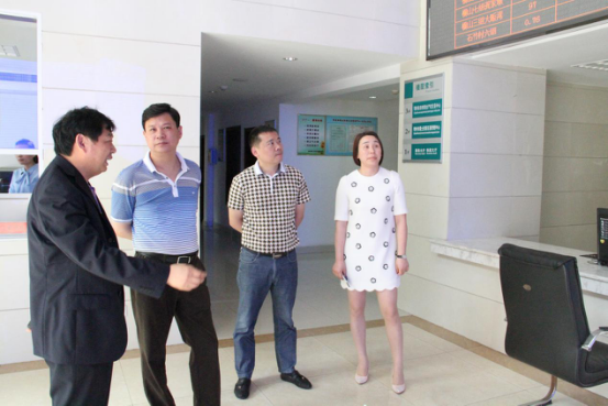 市国土资源局局长祝健来我中心视察指导工作
